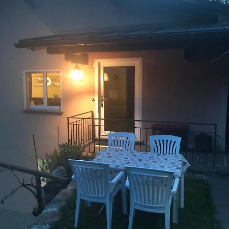 Casa Immersa Nel Vigneto Roveredo Екстер'єр фото